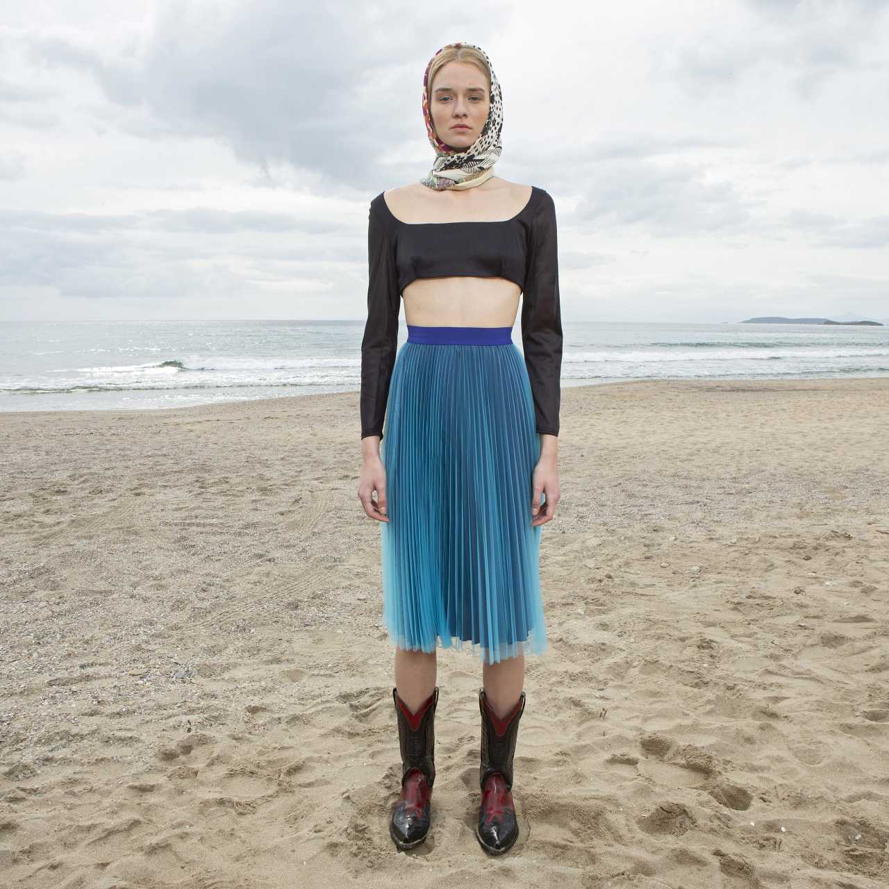 Product preview: Tulle Tutu Skirt Midi Sky Blue Tulle with Dark Blue Lining